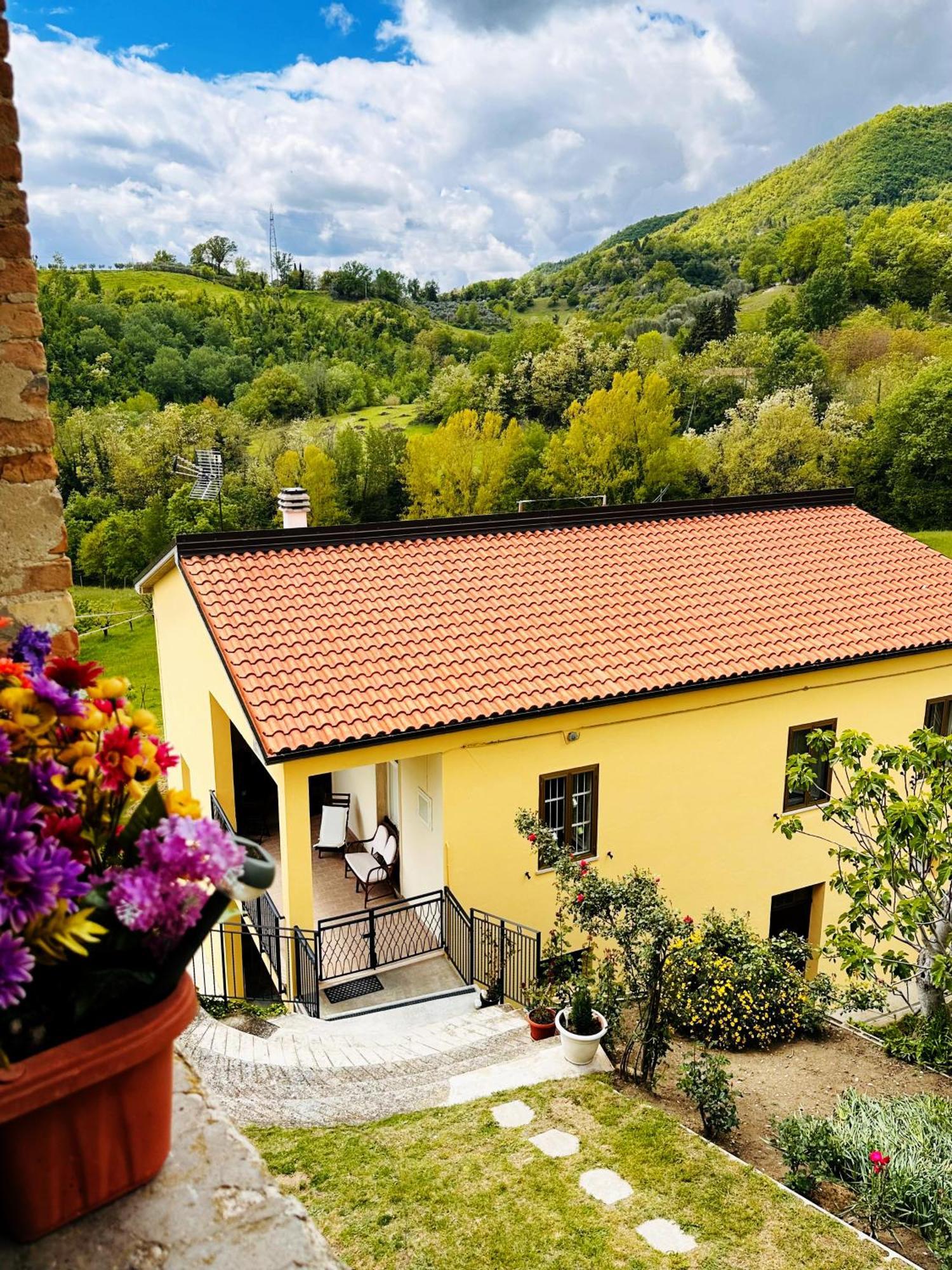 Вилла Il Tuo Casale Tra Le Colline - Marche House Venarotta Экстерьер фото